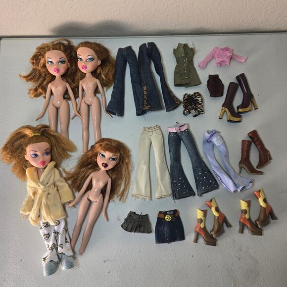 Bratz Meygan Doll Bundle - 4 Dolls Clothes Shoes Sleepover Strut It Xpress It - Picture 1 of 10
